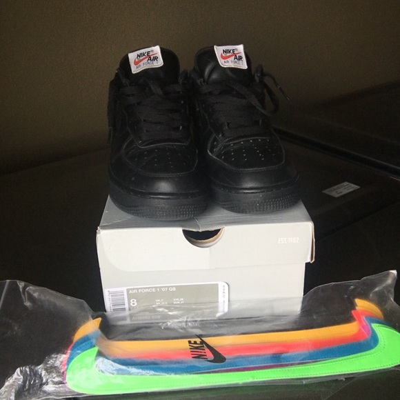 Nike Air Force 1 “swoosh pack” - Picture 1 of 4